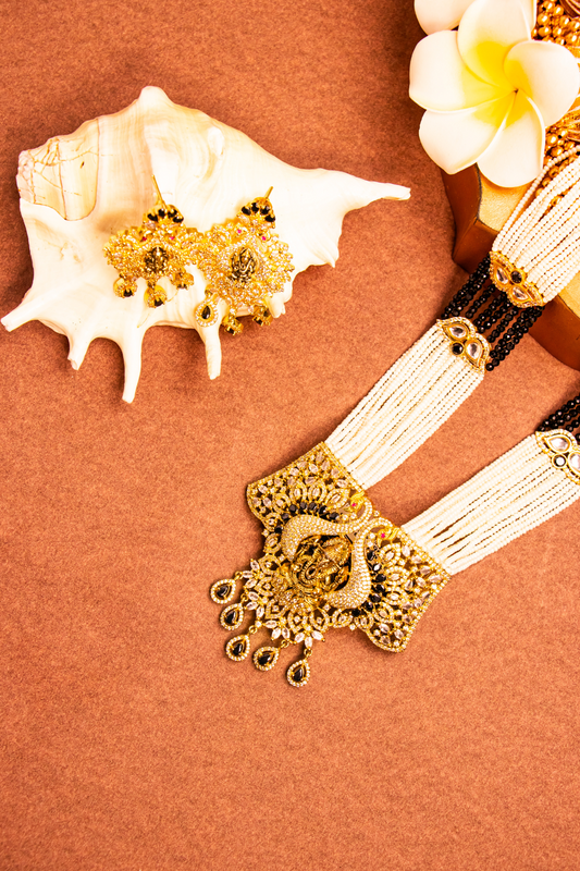 Radiant Padma Ganesha Pearl Necklace Set