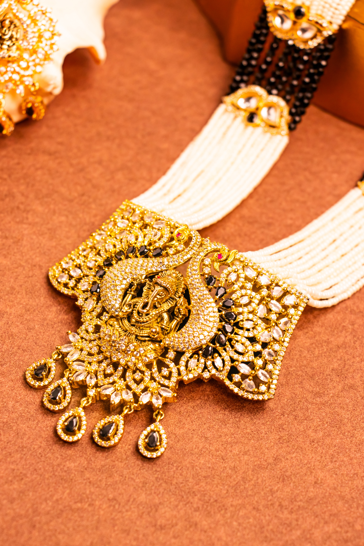 Radiant Padma Ganesha Pearl Necklace Set