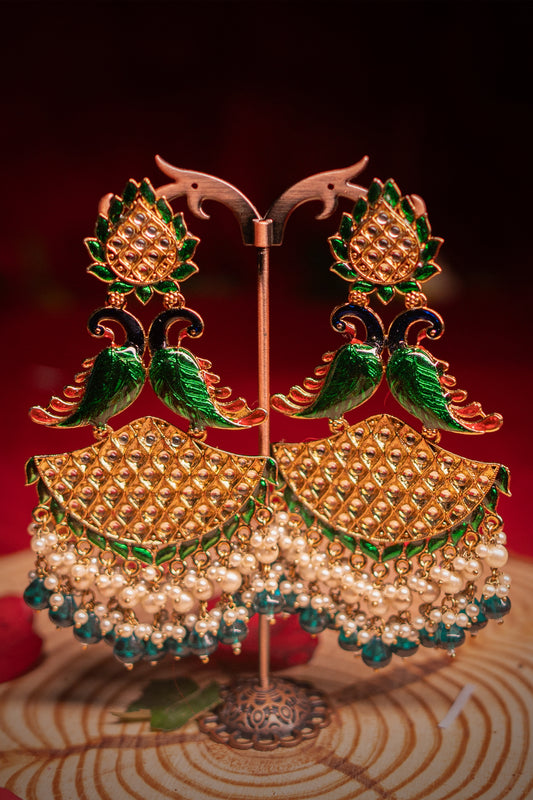 Noor Gilded Grace Kundan Earrings