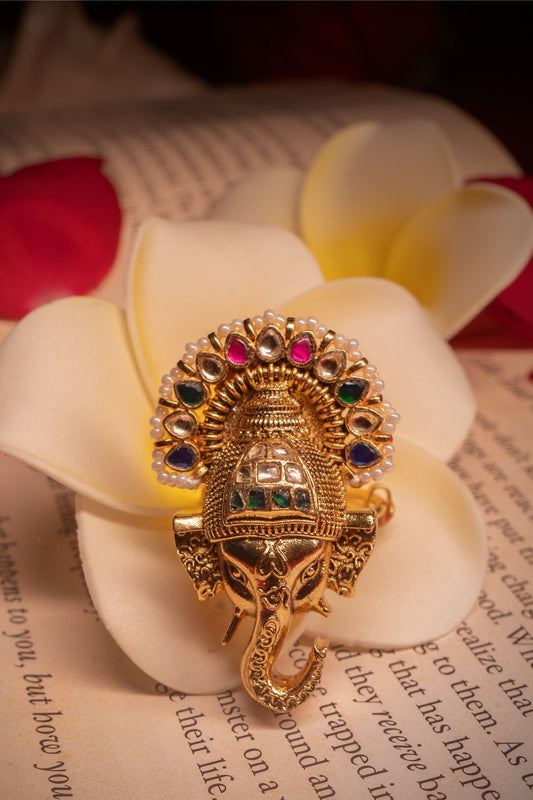 Regal Charm Ganesha Polki Adustable Ring
