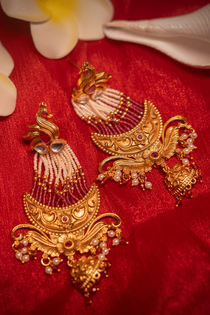 Queen’s Resilience Pearl Padmavati Earrings
